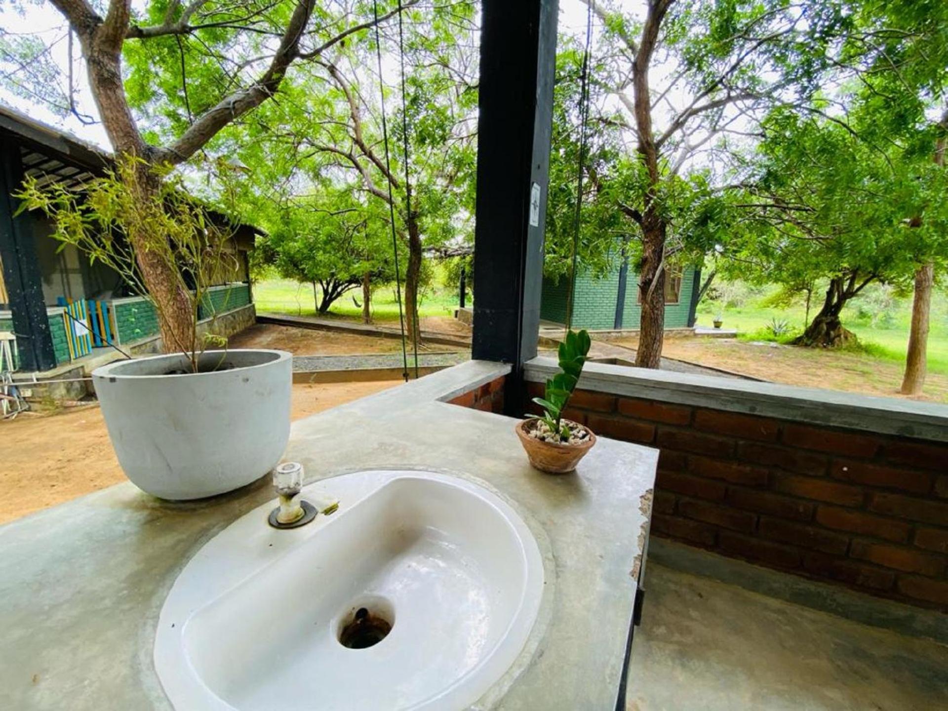 Yala Ying Yang Hostel & Camping المظهر الخارجي الصورة
